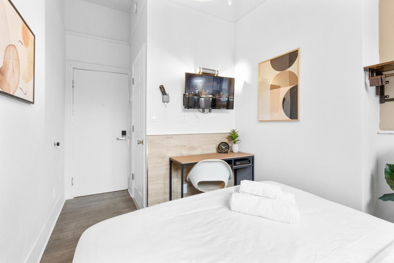 Le Sand & Stone Hotel Montreal Exterior foto